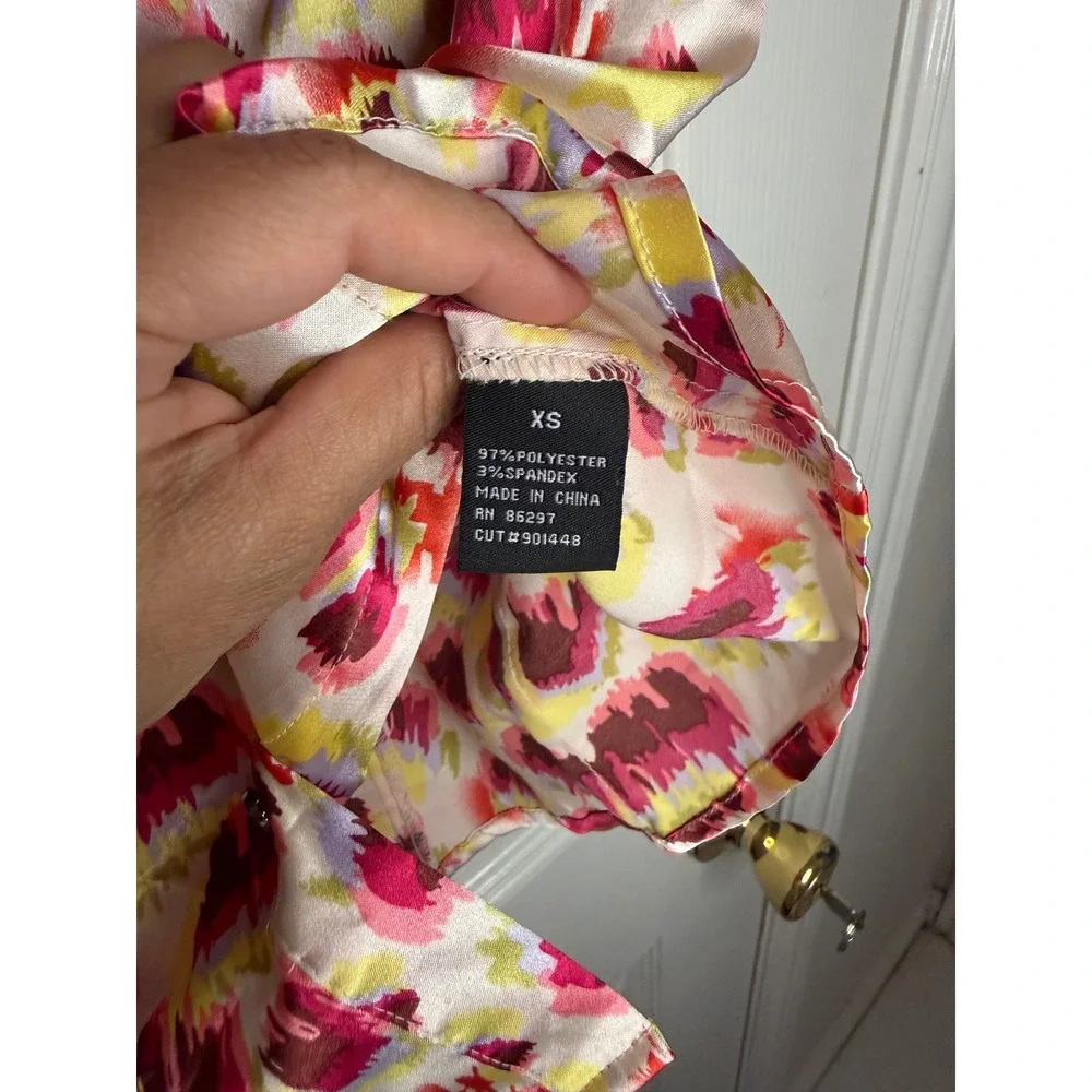 BCBG‎ Max Azria XS Colorful Satin Blouse Y2K Dopamine Dressing Animal Print